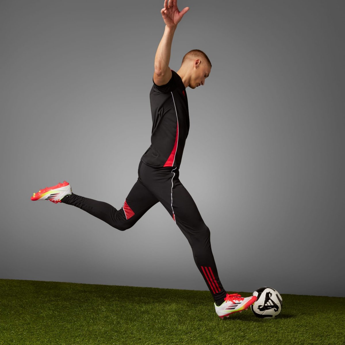 Adidas Fussball f50 league fgmg fußballschuh ie1289 – Hochwertige Bälle für dein Spiel